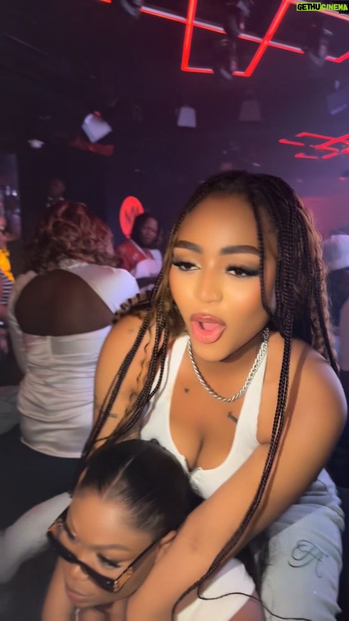 Ruth Kadiri - 105.7K Likes - @susanchanelbeauty ABUJA spa opening was a total blast…. So proud of the work of your hands my girl… ❤️. And a girl had to unwind in the process…
White and red outfit from @beunique_wears ❤️