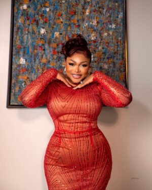 Ruth Kadiri Instagram - Shoot put together by @houseofama 
 Outfit : @houseofama 
Kids outfit @royalty_by_meredith 
Make up @austas_place 
Hair by @ids_touch 
Photography by @officialphotofreak 

Love lives here!❤️