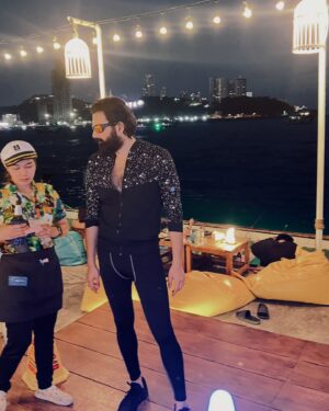 Sachana Namidass Instagram - Pattaya night cruise promotion @sachanaofficial wait the video in Sachana official YouTube channel soon ,Good experience in catching fish and squids 🐟 🎣 🐠 and 🦑 #tamil #love #kollywood #thalapathy #tamilmemes #tamilnadu #tamilcinema #vijay #chennai #tamilsong #tamilan #thala #tiktok #memes #trending #tamilactress #india #tamilstatus #tamily #tamilbgm #mgr #tollywood #vijaytv #tamilsongs #tamilmovie #tamilanda #telugu #bollywood #tamilmusic #behindhoods