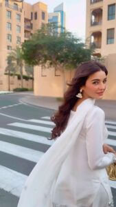 Actress Sadia Khan HD Photos and Wallpapers April 2025