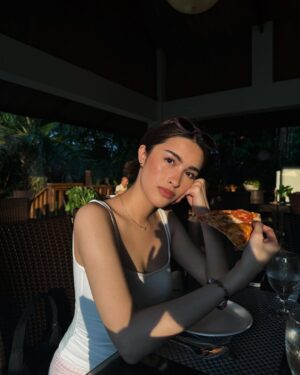 Sam Cruz Instagram - ˖°𓇼🫧⋆🥥