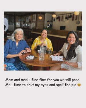 Sanah Kapur Instagram - A day in the life of the pathak sisters and me of course 😋😉♥️

#famjam #family #crazy #photos #momandmasi #justafamilything