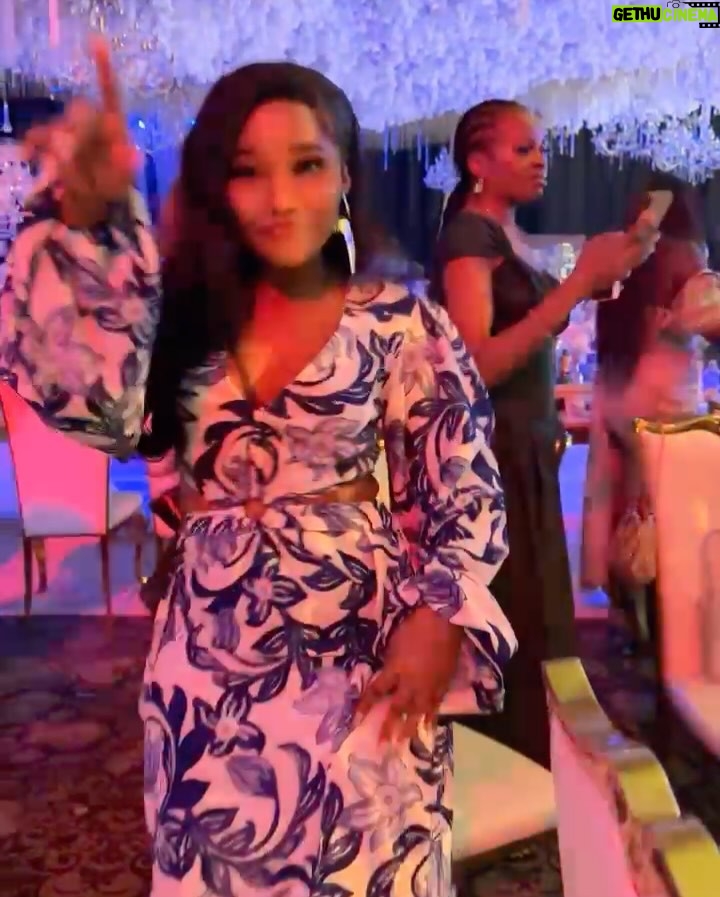 Sandra Okunzuwa - 48.9K Likes - Hello, February! ✨
January was filled with good energy, and I’m so grateful for it. Now, February my birth month I know you’ll be even more special and graceful! I step into you with faith, love, and gratitude.
Happy new month, my loves! Let’s make it beautiful! ❤️✨
#ChildOfGrace