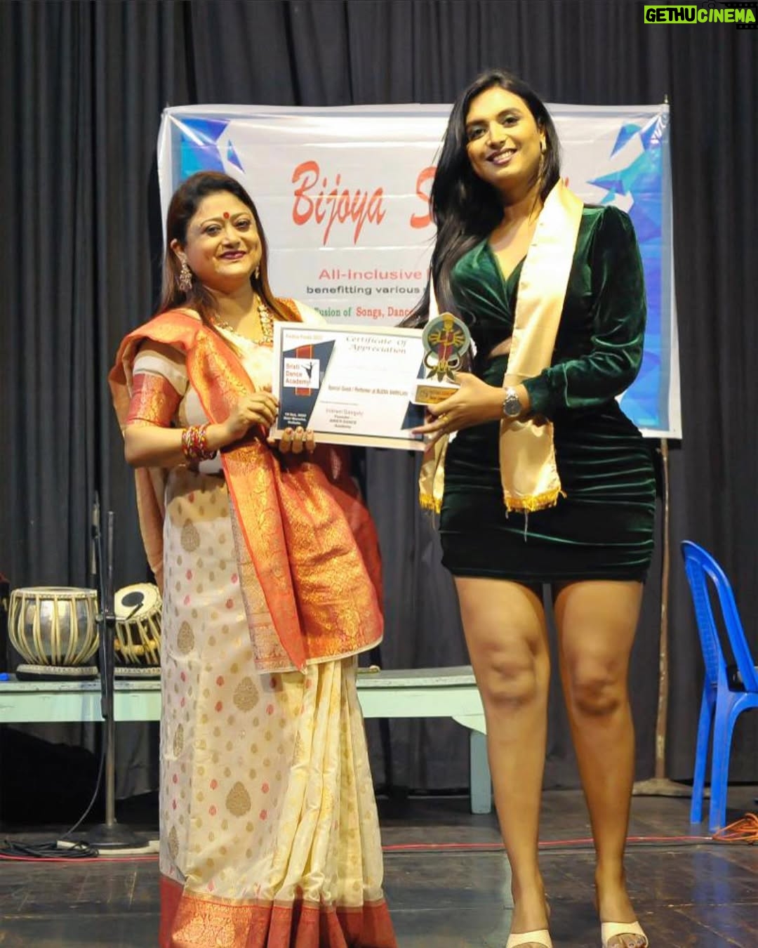 Sannati Mitra - 46.1K Likes - Rabindra Sadan is our cultural capital.As a Bengali child never differentiate in between Rabindra Sadan Stage and Oscar Stage.. 😭😭Feeling too great to be honoured there. Thank you Rabindrasadan committee.
#awards #award #music #love #film #awardwinning #fashion #winner #business #cinema #actor #art #photography #awardshow #design #movie #filmfestival #instagram #kolkata events #party #actress #covid #instagood #comedy #redcarpet #winners #recognition #oscars #rabindrasadan