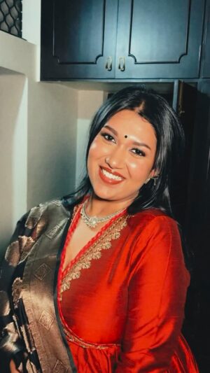 Sanvi Sudeep Instagram - Was in the mood for some Brodha V✨
.
.
Makeup : @makeup_dishabuxani 
Hair : @hairartistry_by_lavibuxani