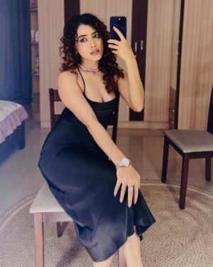 Sara Annaiah Instagram - In my unbothered era! 😉💕