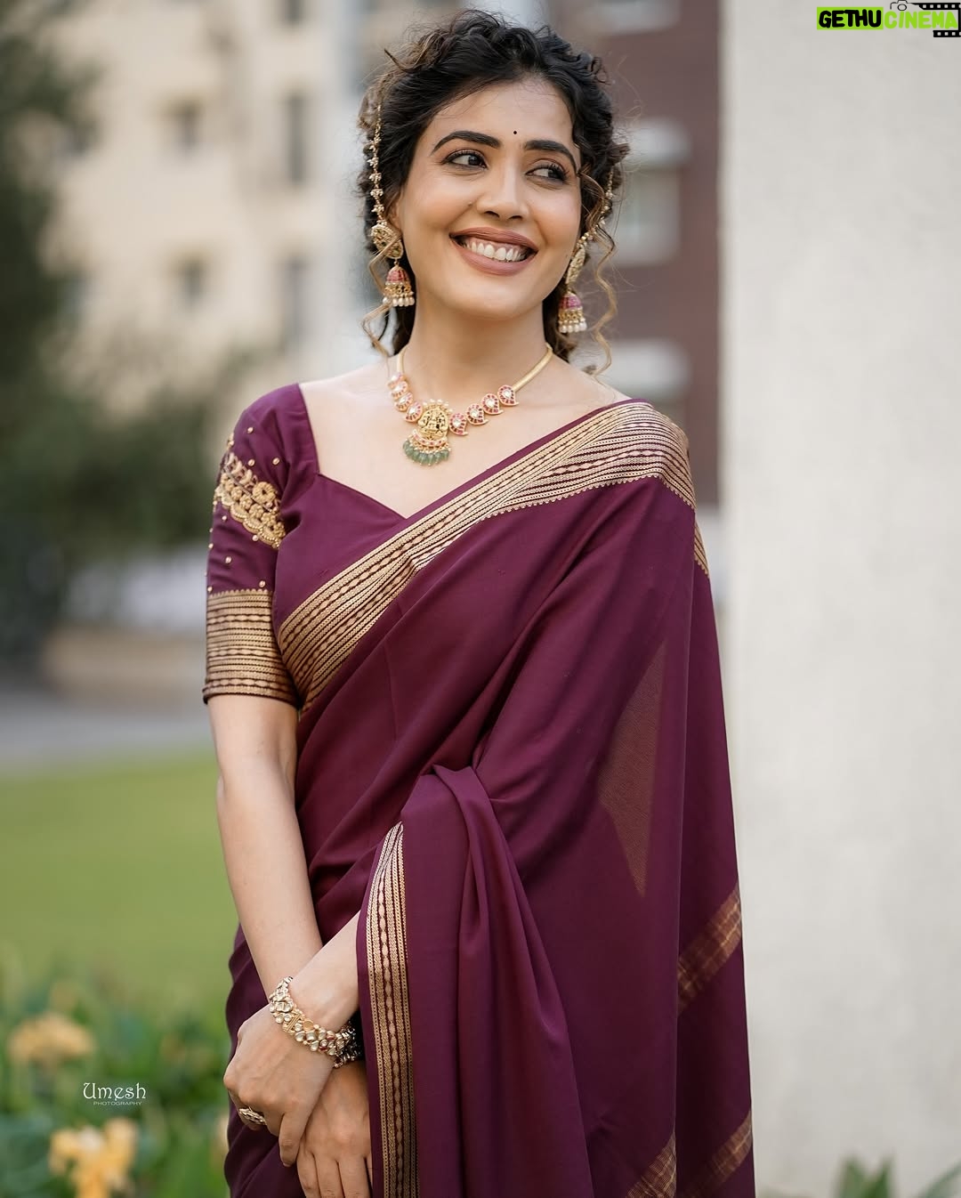 Sara Annaiah - 62K Likes - ಮಹಾಶಿವರಾತ್ರಿ ಹಬ್ಬದ ಶುಭಾಶಯಗಳು 🌸
@umesh__photography___
@makeover_by_ranju_gowda
@panchamigowda_artistry568
@purple_box_by_manasvi
@viha.alankar