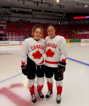 Sarah Nurse Instagram - hits different 🧬 #WomensWorlds
