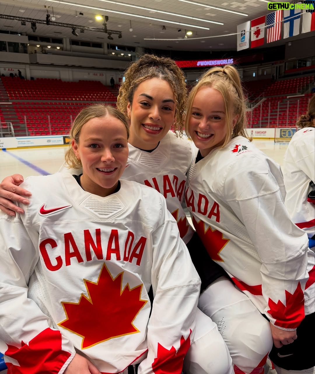 Sarah Nurse - 14.5K Likes - hits different 🧬 #WomensWorlds