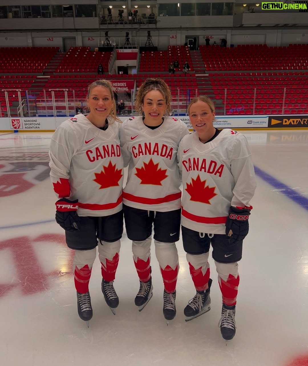 Sarah Nurse - 14.5K Likes - hits different 🧬 #WomensWorlds