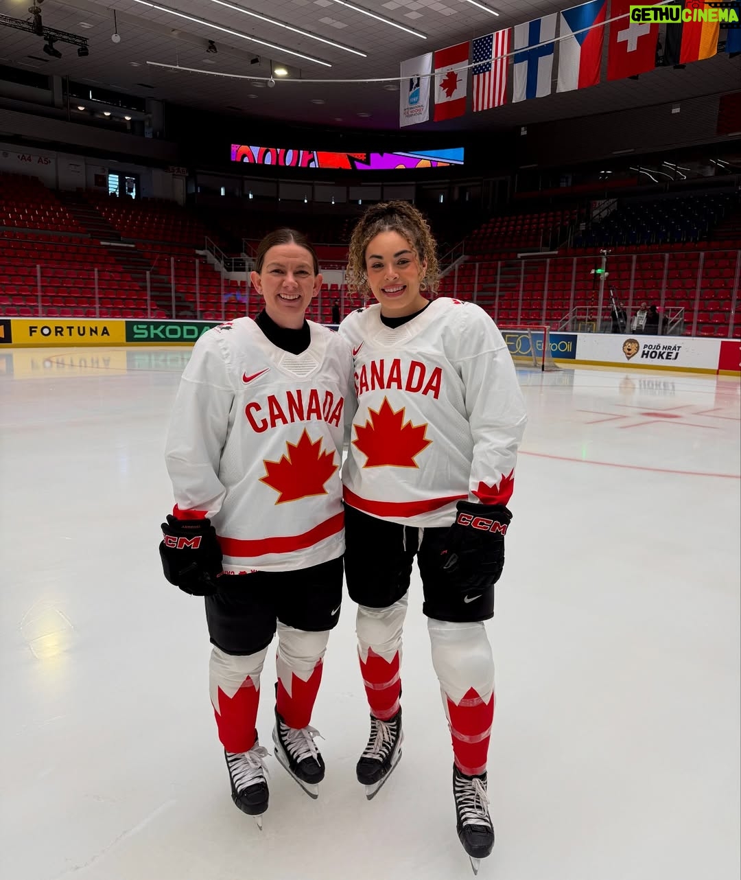 Sarah Nurse - 14.5K Likes - hits different 🧬 #WomensWorlds