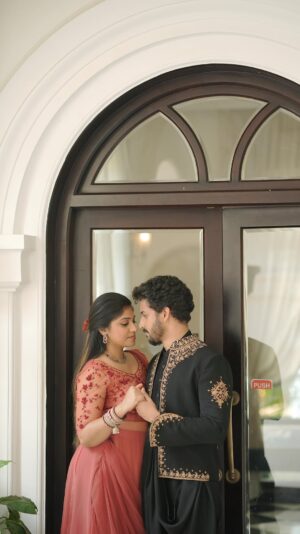 Saranya Nandakumar Instagram - Just a little magic and voilà! ✨

Location : @abad.hotels 
Anandu outfit : @italian_code__ 
Saranya outfit: @aatmabyamitha 
Video: @framesofaadi 
Mua: @abhijith_laflare_makeupartist 
Stills: @storiesbydevin 

[ casual to elegant, wedding guest looks, Indian wear]