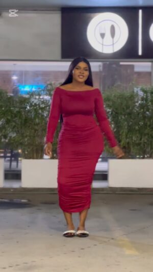 Sarian Martin Instagram - As an actor , there is no breathing space for you on set to even do anything. 

Please go and watch my movie ooo. 

Movie title : Heart of a lover 

Showing on : Sarian Martin TV. 

I’ll pick a winner soon …. Watch carefully o
