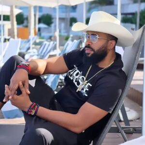 Sarian Martin Instagram - Happy birthday Film lord. May God grant you your heart desires. We are so proud of you. 
Have a blast today 

Aka , Stanleyyyyyyyy🙏🏻🔥🎉

@freddieleonard