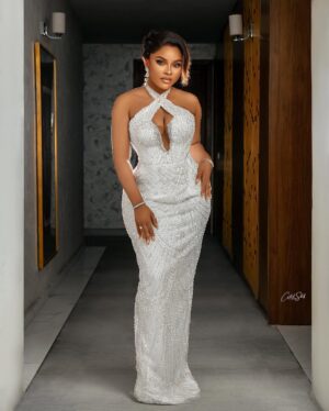 Sarian Martin Instagram - Growing up , I was taught to only respond to good energy and reciprocate it. Will forever be a sweet girl and protect my space with happiness and good vibes.

If you love me , just know that I love you too already 🥰🥰

My beautiful dress was made by @houseofama

Makeup @austas_place
Hair stylist @emagreatculture
Photographer @Coded_shots_photography