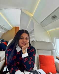 Actress Sarian Martin HD Photos and Wallpapers December 2025