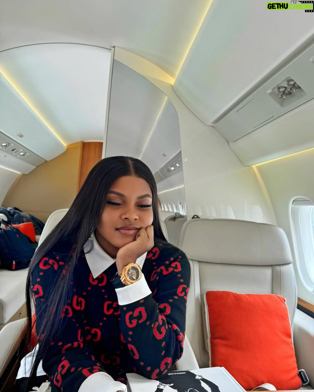 Sarian Martin - 102.2K Likes - Be right back ✈️