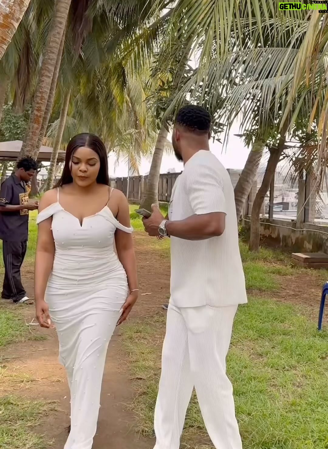 Sarian Martin - 3 Likes - The next movie I’m about to upload is too beautiful. I can’t keep calm. And the actor is coming to Sarian Martin TV for the first time.
He is called “Mazi”
P.S he won an AMVCA
I personally have so much respect for him.
Guess who ????