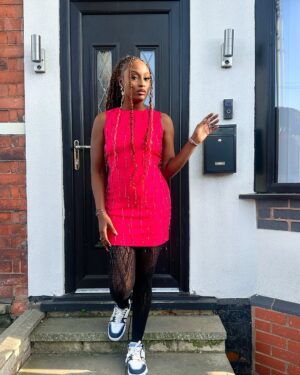 Scarlet Gomez Instagram - We will slayyy no matter the exchange rate 😩

Outfit - @esanyeofficial 
Makeup - @labakeoge_makeover