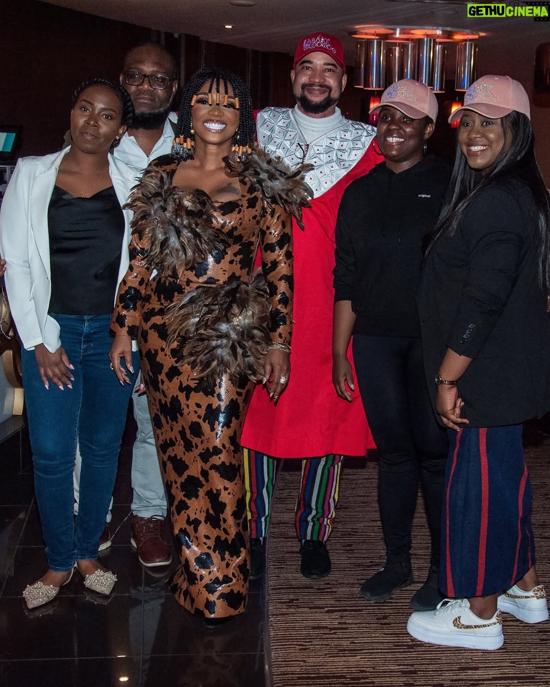 Scarlet Gomez - 1.3K Likes - Labake Olododo premiere at ODEON Cinema London. @iyaboojofespris @princesscomedian @thescarletgomez @folasade.adu @evritplus @evritfilms #labakeolododo #iyaboojo