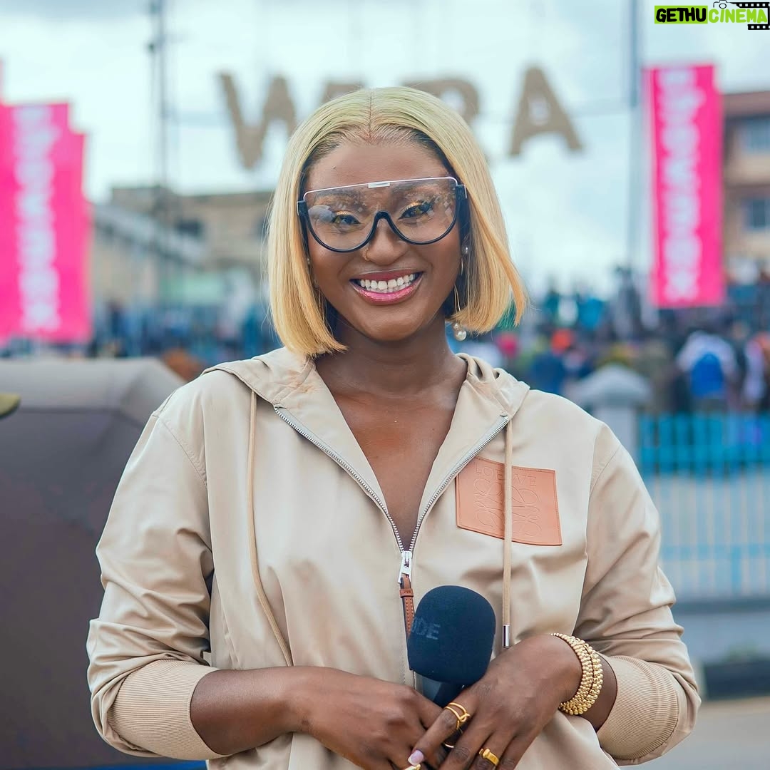 Scarlet Gomez - 24.9K Likes - Day out with the fans of #WuraShowmax š
Wura S3 premieres tomorrow on @showmaxnaija