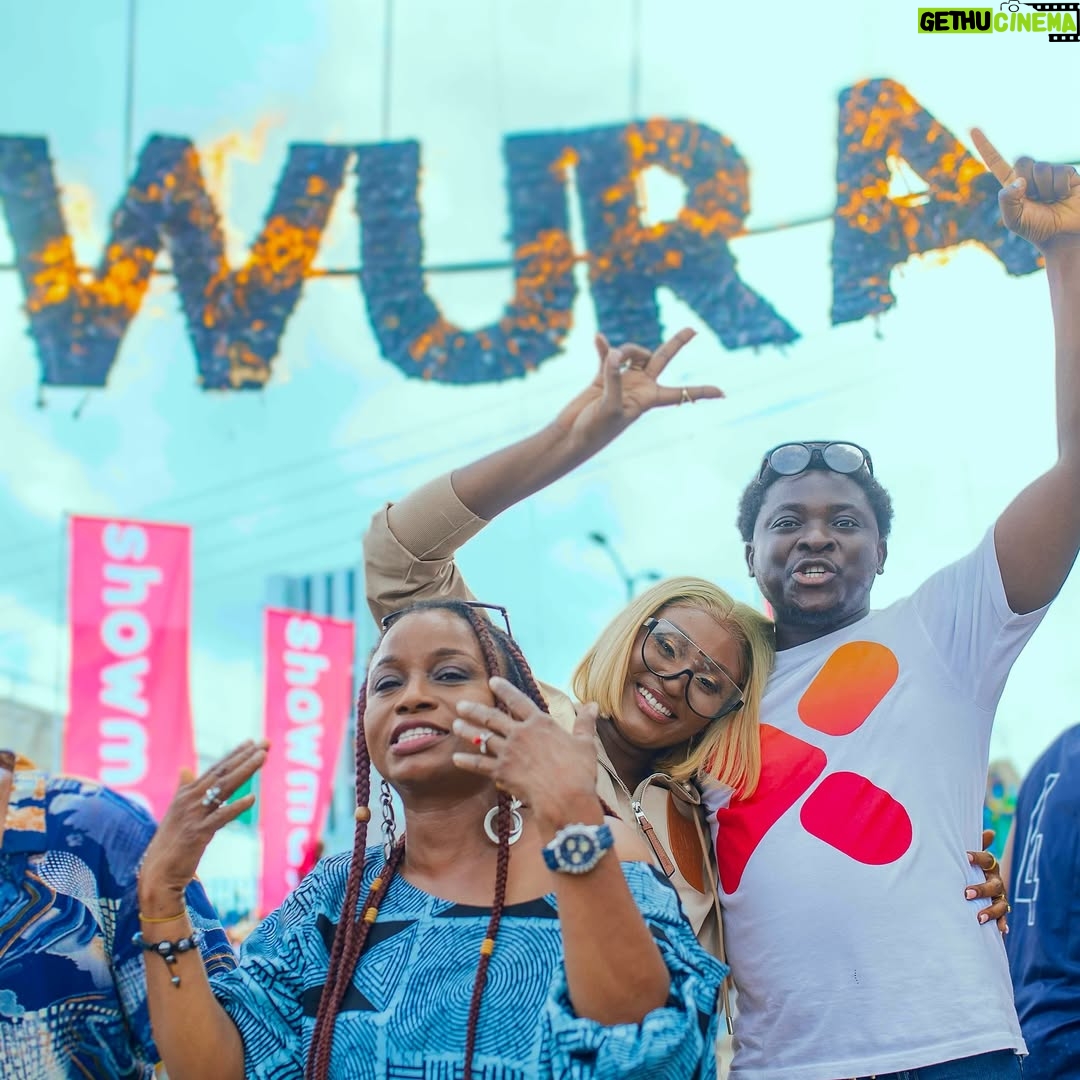 Scarlet Gomez - 24.9K Likes - Day out with the fans of #WuraShowmax š
Wura S3 premieres tomorrow on @showmaxnaija