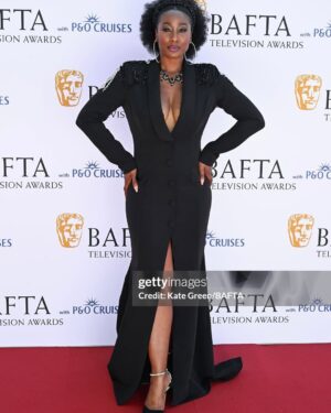 Scarlette Douglas Instagram - What a day it was yesterday at the @bafta awards 2025. Without a doubt one of the hottest days I’ve experienced in London this year, and trust it to be the day I’m wearing a full length black tuxedo dress 😅 

Little cameo on @gmb this morning too with @tvsrichardarnold!!