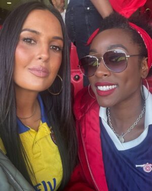 Scarlette Douglas Instagram - Thank you @ilmakiage @halpernlondon_beauty @halpernlondon for having me at the game today! 4-3 to @arsenalwfc against @manutdwomen and even though it was close, it was a great game and a well deserved win! Next up, Champions League Final 🤞🏾
