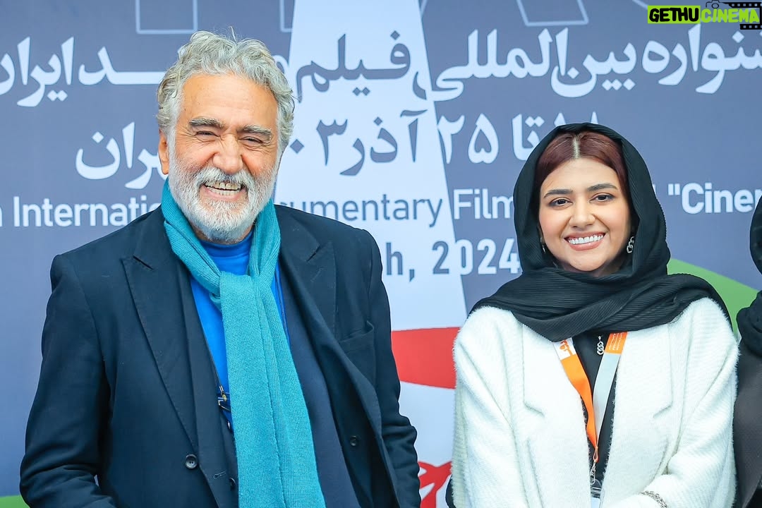 Serna Amini - 155.8K Likes - بماند به یادگار از دومین اکران 《بچه سوم》 در جشنواره "سینما حقیقت"
فیلم مستند 《بچه سوم 》 به نویسندگی و کارگردانی سرنا امینی ، در هجدهمین دوره جشنواره سینما حقیقت به نمایش در آمد ، و در دو بخش بهترین کارگردانی فیلم مستند کوتاه و بهترین تدوین نامزد دریافت جایزه شد ، ممنونم از همه ی عزیزانی که با حضور و محبتشون همراهی کردن ، و خداروشکر که این مستند تونست به دل مخاطبین بشینه ✨️❤️
به امید اکران این فیلم به زودی در 《مشهد》
📷✨️👉 @masoud.shahrestani
@amin__shahrii
@hosseinsoleimani
@aghainasser
@ghorban_mohamadpour
@rezatavakoliofficial
@mostafa.faraji47
@mohammadkart
@asghar.hashemi
@yazdan_kazemi
@masoome_mohammadpour
@alishadman
@nasermamdooh1321
@jafari.cinema
@selin__amini
@imanraad.h
@mahsa_aghadadi
@afsane_hazrti
@defc.ir
@the_third_child_movie