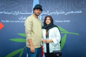 Serna Amini Instagram - بماند به یادگار از دومین اکران 《بچه سوم》 در جشنواره "سینما حقیقت" 

فیلم مستند 《بچه سوم 》 به نویسندگی و کارگردانی سرنا امینی ، در هجدهمین دوره جشنواره سینما حقیقت به نمایش در آمد ، و در دو بخش بهترین کارگردانی فیلم مستند کوتاه و بهترین تدوین نامزد دریافت جایزه شد ، ممنونم از همه ی عزیزانی که با حضور و محبتشون همراهی کردن ، و خداروشکر که این مستند تونست به دل مخاطبین بشینه ✨️❤️
به امید اکران این فیلم به زودی در 《مشهد》

📷✨️👉 @masoud.shahrestani

@amin__shahrii 
@hosseinsoleimani
@aghainasser
@ghorban_mohamadpour 
@rezatavakoliofficial
@mostafa.faraji47
@mohammadkart 
@asghar.hashemi 
@yazdan_kazemi
@masoome_mohammadpour 
@alishadman 
@nasermamdooh1321 
@jafari.cinema 
@selin__amini
@imanraad.h 
@mahsa_aghadadi 
@afsane_hazrti 
@defc.ir
@the_third_child_movie