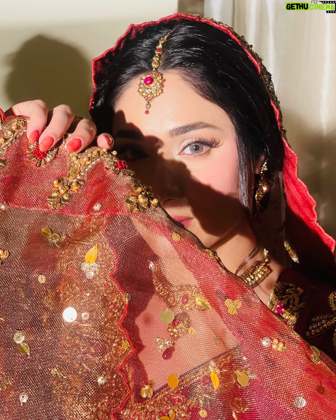 Shameen Khan - 3.2K Likes - ♥️