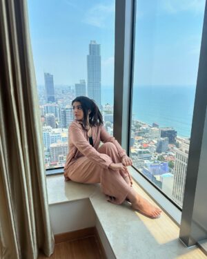 Sharanya Instagram - Srilankan diaries 🇱🇰

Pc @sharanshetty8088 

#srilanka #lanka #sharanyashetty #travel #indian #indiantravellors #wanderlust #exploretheworld #traveldairies #adventureawaits #travelindia