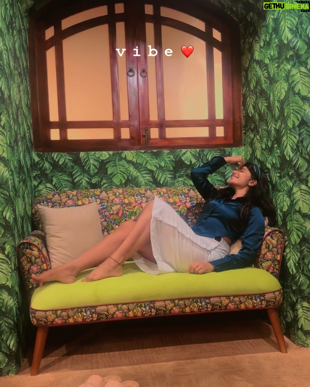 Sharanya - 21.3K Likes - Srilankan diaries 🇱🇰
Pc @sharanshetty8088
#srilanka #lanka #sharanyashetty #travel #indian #indiantravellors #wanderlust #exploretheworld #traveldairies #adventureawaits #travelindia