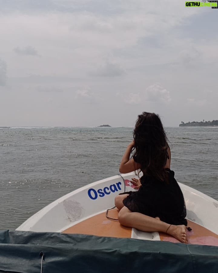 Sharanya - 21.3K Likes - Srilankan diaries 🇱🇰
Pc @sharanshetty8088
#srilanka #lanka #sharanyashetty #travel #indian #indiantravellors #wanderlust #exploretheworld #traveldairies #adventureawaits #travelindia