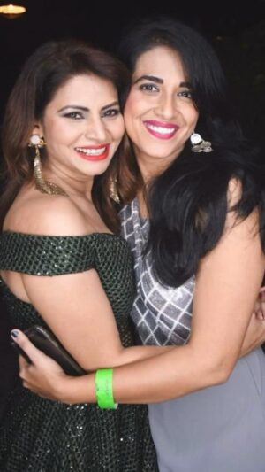 Sharmishtha Raut Instagram - Happy Budde New Mumma …. !!! Tula jagatli sagaliiiiiiiii sukh milu de …. I LOVE YOU Shama 💗🧿💕🎊💐☺️ 
@sharmishtharaut 💕