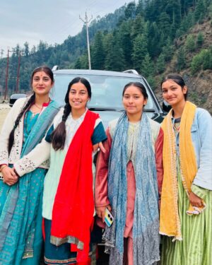 Sheetal Devi Instagram - Girl gang ♥️