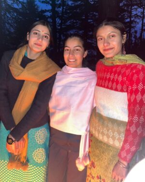Sheetal Devi Instagram - Girl gang ♥️
