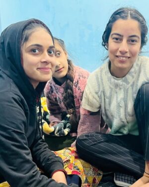 Sheetal Devi Instagram - Girl gang ♥️