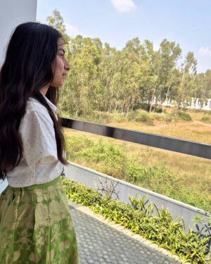 Sheetal Devi Instagram - Got an opportunity to wear traditional outfit for a few hours, a short detour from sports attire! 😃 ♥️

#festivemood #shoot #pujavibes