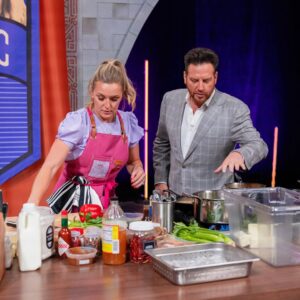 Shirley Chung Instagram - I am back to cooking with the contenders on House of Knives this week🔥🔪, but I got on that throne and earned myself a ruler’s pin, so now I am finally qualified to compete in the finale 💪✌️👑 as long as I don’t get banish……. Strategy time 🤔  New episode tomorrow 9pm on @foodnetwork  #chefshirleychung #dumplingmafiaqueen #houseofknives #foodnetwork @discoveryplus #stream @streamonmax