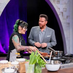 Shirley Chung Instagram - Did you watch the last episode of House of Knives? 🔥👑🔪Like my strategy play?  I was the first winning contender that took on the sitting ruler, battled against @chefanneburrell and….. I won😆✌️ This week we have a new chef coming into the house and I have to defend my throne 💪 Don’t miss new episode this Tuesday 9pm on @foodnetwork !! #houseofknives #chefshirleychung #dumplingmafiaqueen #newrulerofthehouse @streamonmax @discoveryplus