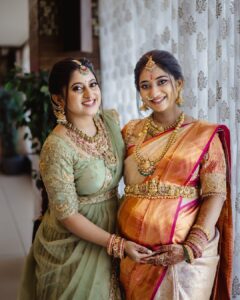 Actress Shruthi Ramesh HD Photos and Wallpapers November 2025