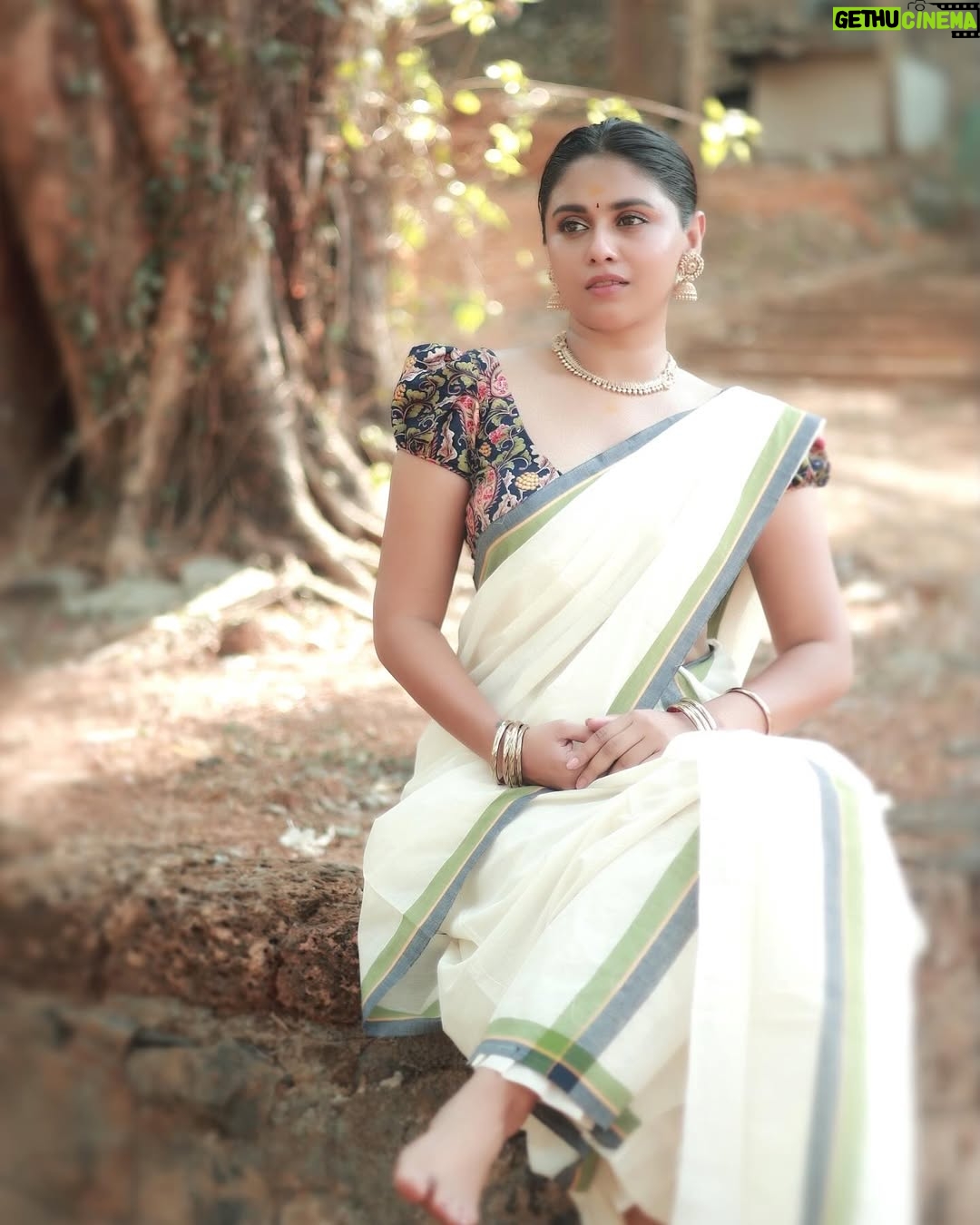 Shruthy Sathyan - 1.8K Likes - “Priyadharshini”
Get this beautifull set saree right now for this vishu season✨
#vishu2025 #kerala #setsaree