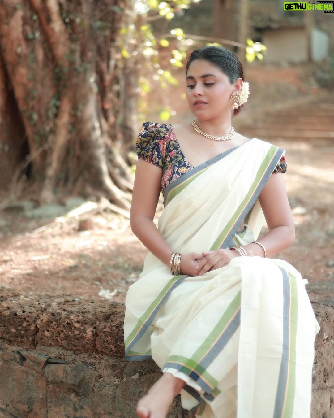 Shruthy Sathyan - 1.8K Likes - “Priyadharshini”
Get this beautifull set saree right now for this vishu season✨
#vishu2025 #kerala #setsaree