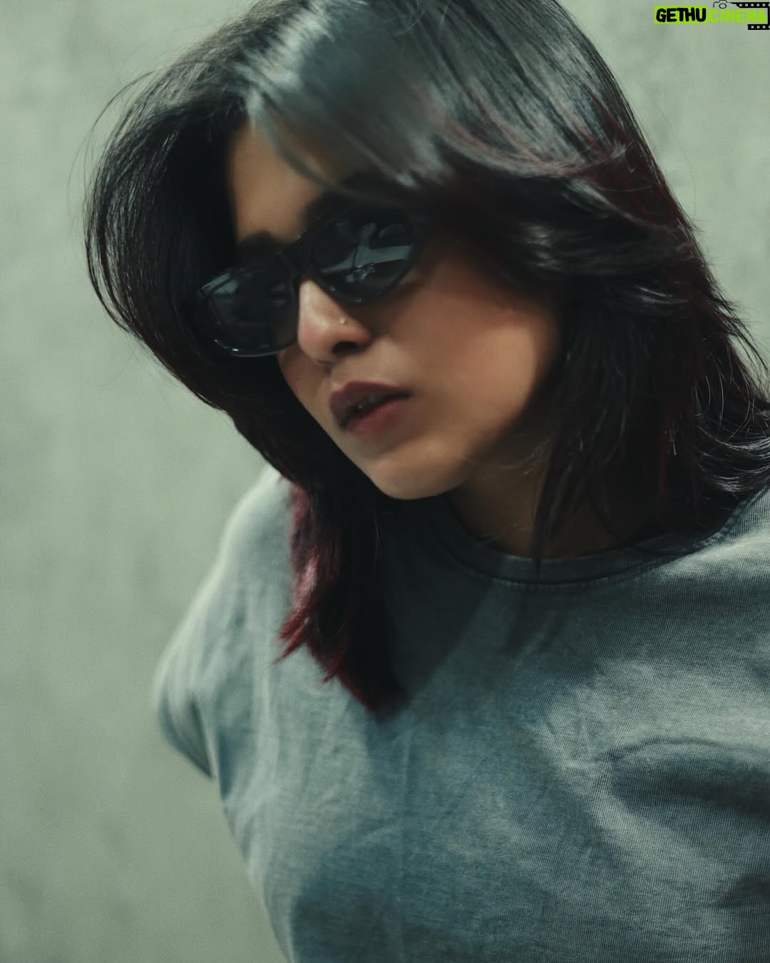 Shruthy Sathyan - 2.2K Likes - Just a bored face 🥸