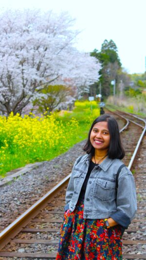 Shwetha Aradhya Instagram - ಈ ಸುಂದರ ಬೆಳದಿಂಗಳ🎶
.
.
.
.
#kannadasongs #kannadatiinjapan #countryside #japantravel