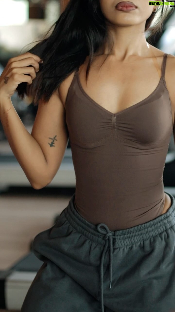 Simi das - 9.7K Likes - Destroy your shoulders!
.
.
.
##gym #gyminspo #gymmotivation #athomeworkout #noequipment #homeworkout #gymgains #gymlifestyle #lifestyle #gains #fit #trending
#fitnessmotivation #fitnessjourney #fitness #fitnesslife #gymgirl #gymrat #gymlover #girlswholift #transformation #gymtraining #gymtransformation #strengthtraining #strong #motivation #inspiration