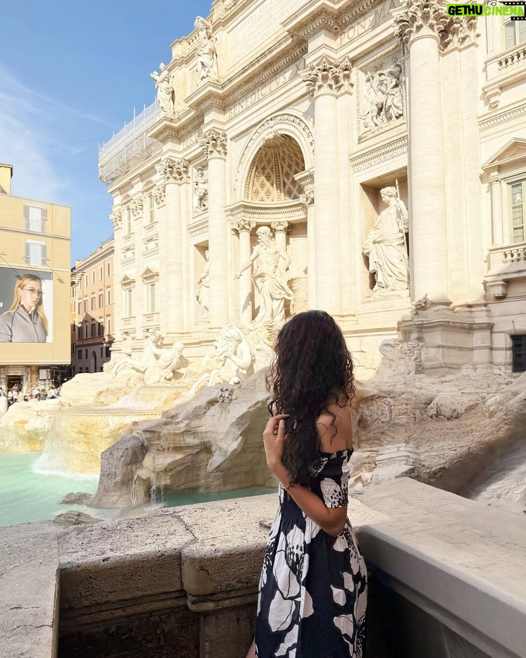 Sitara Ghattamaneni - 395K Likes - rome i love you