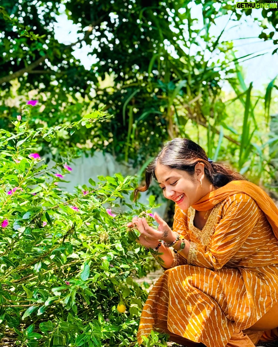 Sitara rawal - 2.3K Likes - SITA🌟