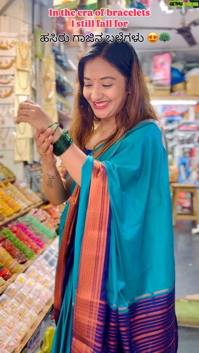 Sitara rawal - 1.3K Likes - ಹಸಿರು ಗಾಜಿನ ಬಳೆಗಳು Fav 🥹🫶🏻